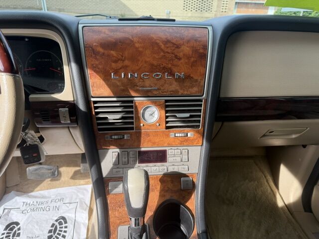 2005 Lincoln Aviator Luxury - Photo 9