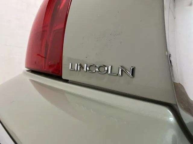 2005 Lincoln Town Car Signature Dallas TX