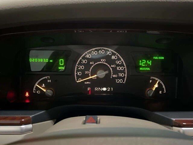 2005 Lincoln Town Car Signature Dallas TX