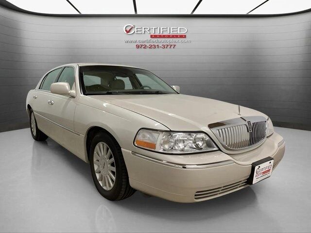 2005 Lincoln Town Car Signature Dallas TX