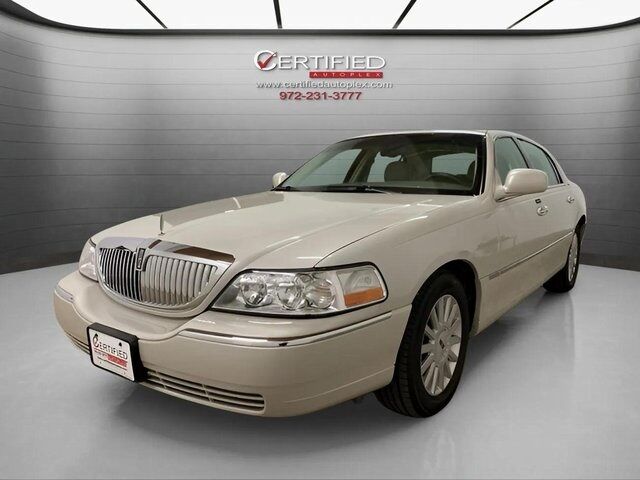 2005 Lincoln Town Car Signature Dallas TX