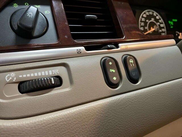 2005 Lincoln Town Car Signature Dallas TX