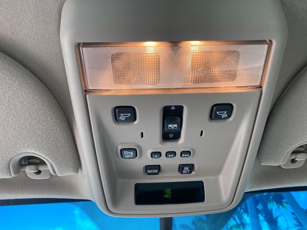 2005 Lincoln Town Car Signature Limited LOW MILES 84,448 Pompano Beach FL