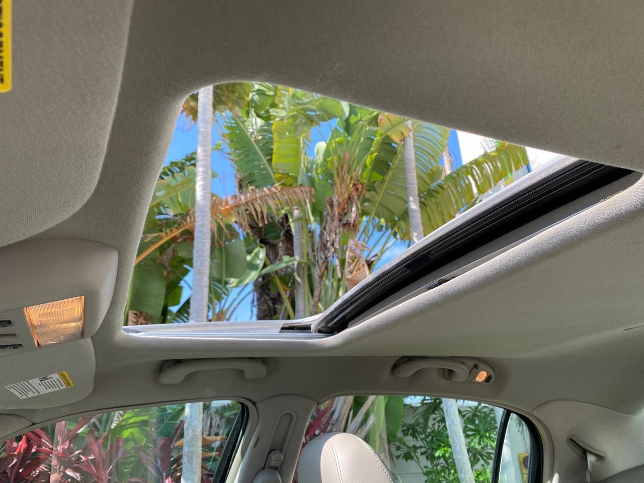 2005 Lincoln Town Car Signature Limited LOW MILES 84,448 Pompano Beach FL