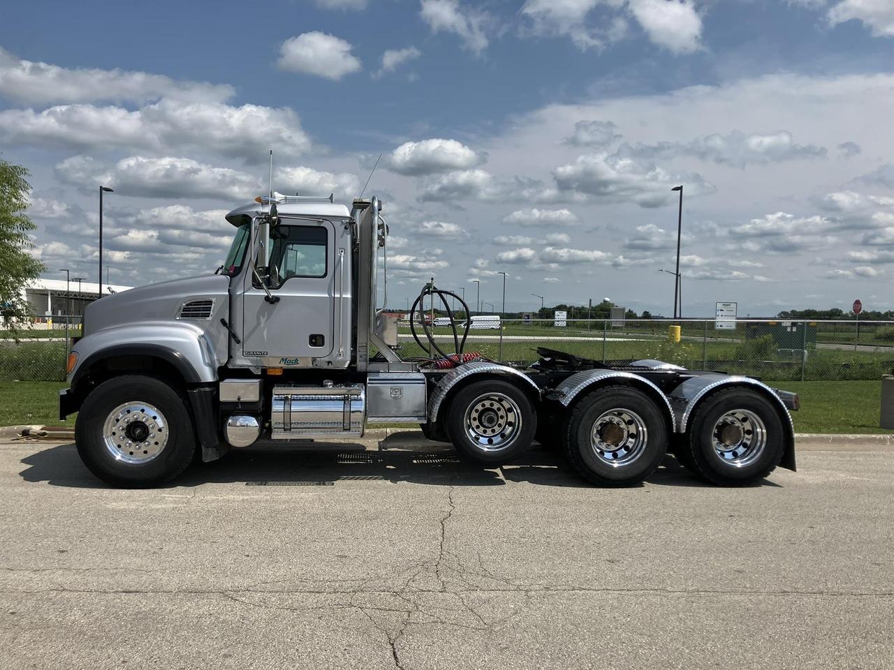 2005 Mack Granite South St. Paul MN