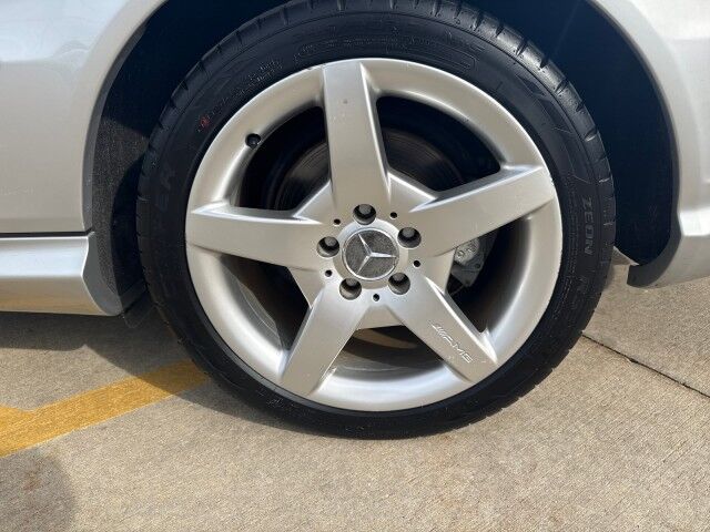 2005 Mercedes-Benz CLK-Class 5.0L Springfield IL