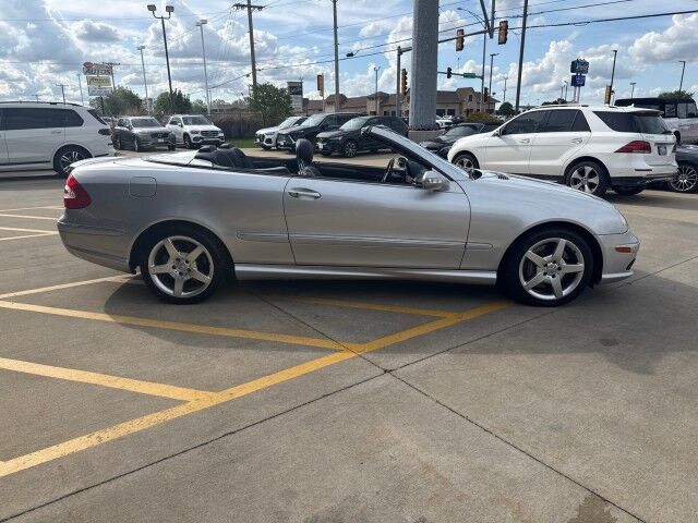 2005 Mercedes-Benz CLK-Class 5.0L Springfield IL
