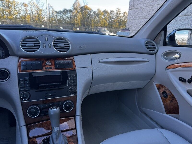 2005 Mercedes-Benz CLK500 5.0L Willow Grove PA