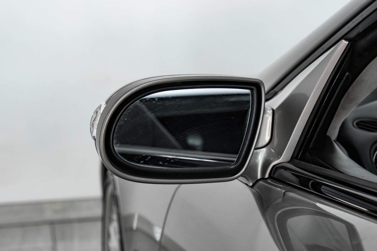 2005 Mercedes-Benz SL 600 V12 AUTOMATIC NAVIGATION LEATHER HEATED AND COOLED SEATS CRUISE Carrollton TX