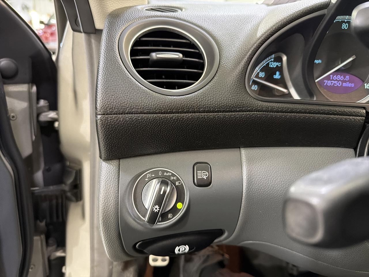 2005 Mercedes-Benz SL-Class 5.0L San Antonio TX