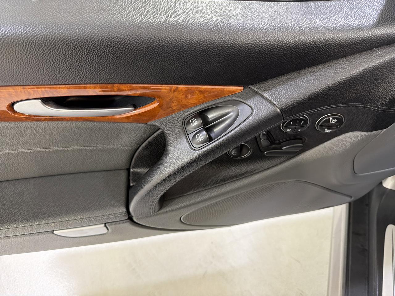 2005 Mercedes-Benz SL-Class 5.0L San Antonio TX