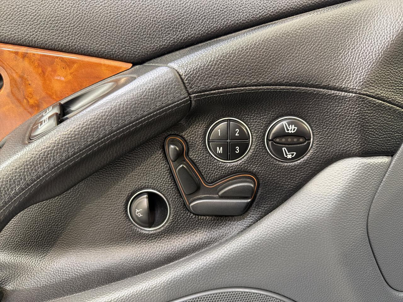 2005 Mercedes-Benz SL-Class 5.0L San Antonio TX