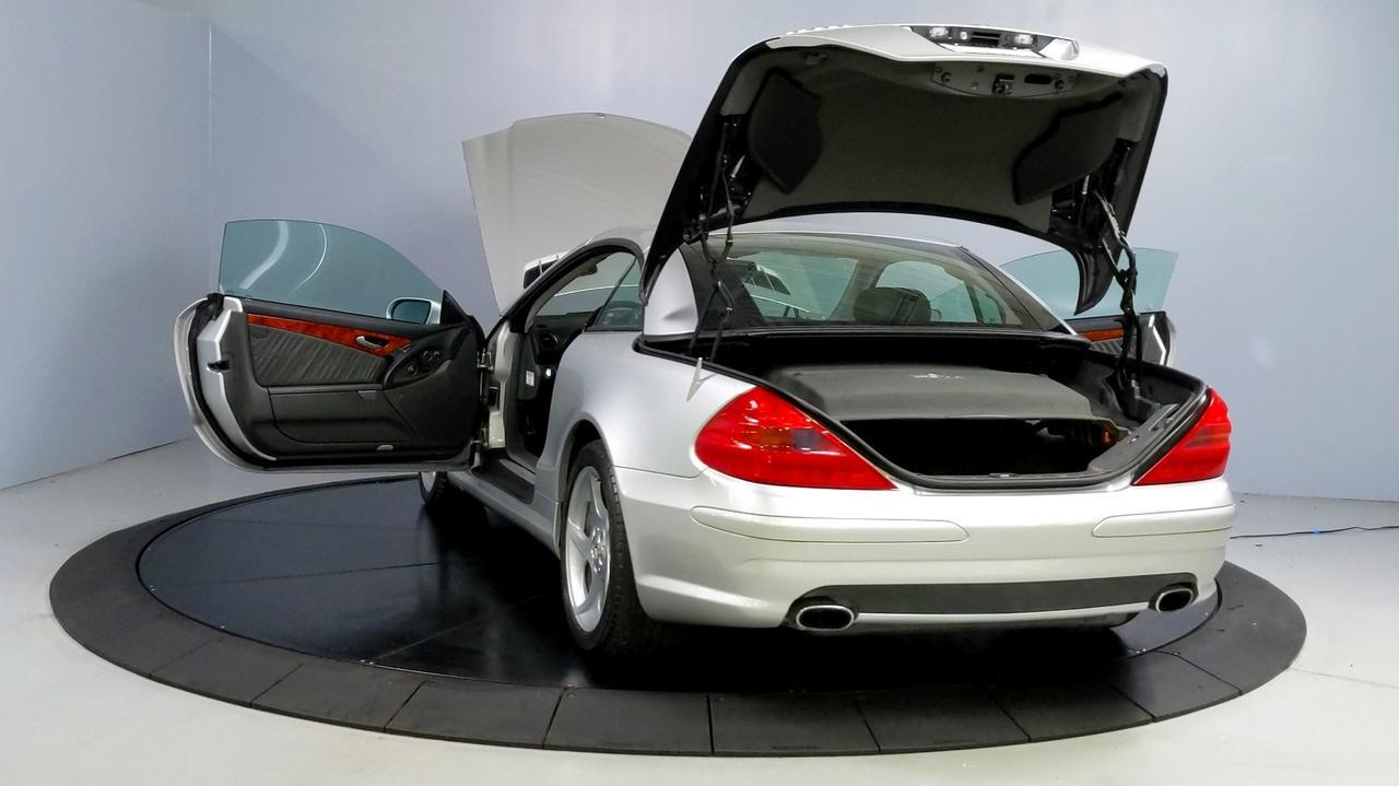2005 Mercedes-Benz SL-Class 5.5L St. Charles  IL