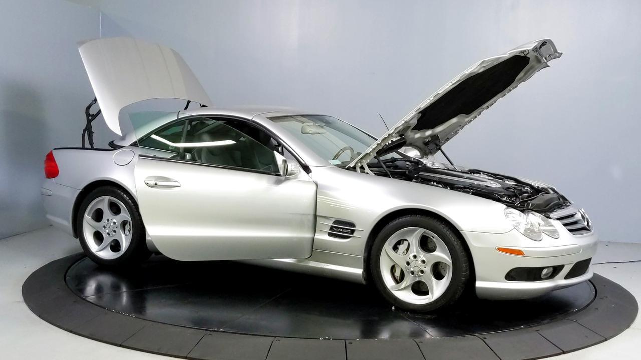 2005 Mercedes-Benz SL-Class 5.5L St. Charles  IL