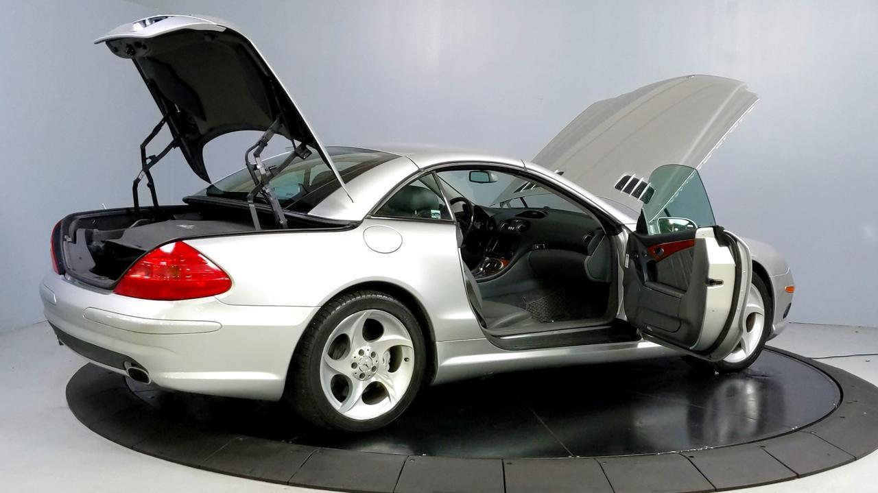 2005 Mercedes-Benz SL-Class 5.5L St. Charles  IL