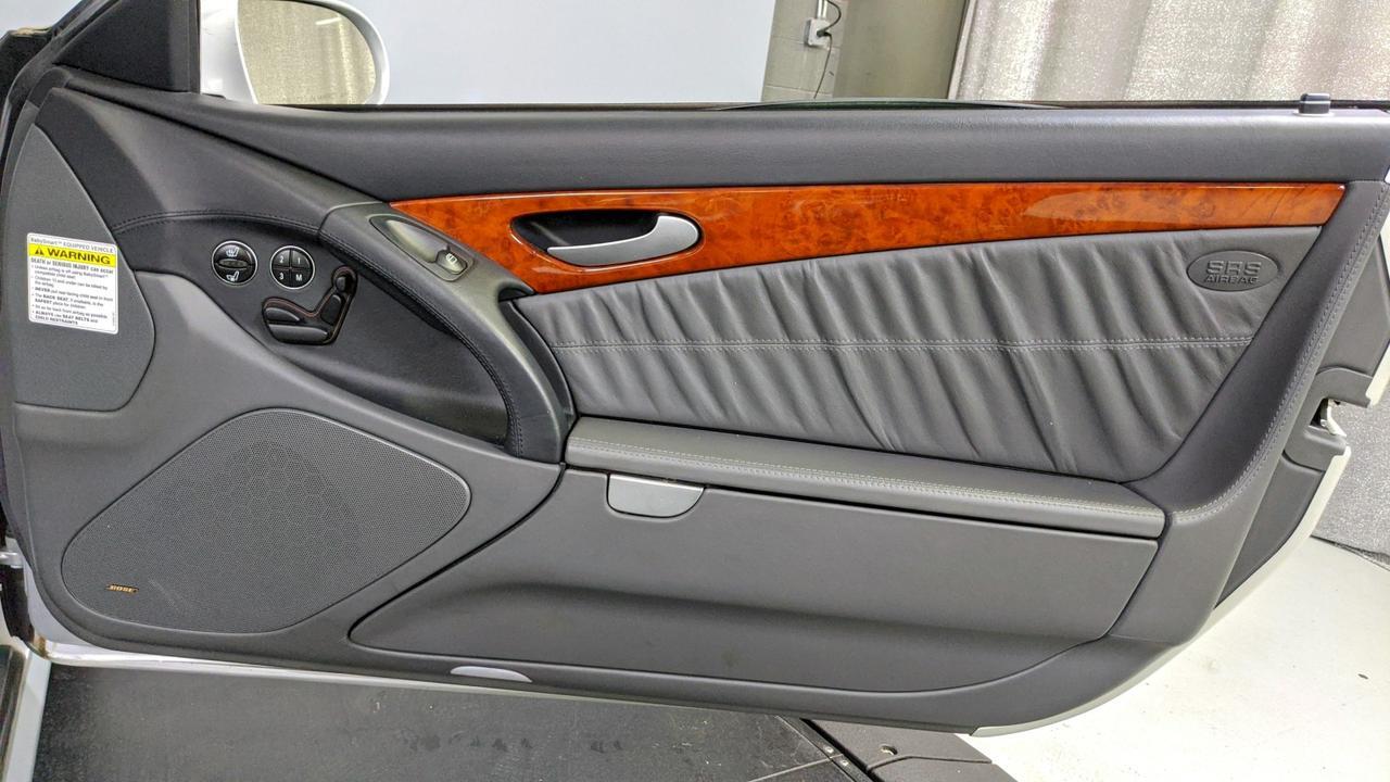 2005 Mercedes-Benz SL-Class 5.5L St. Charles  IL
