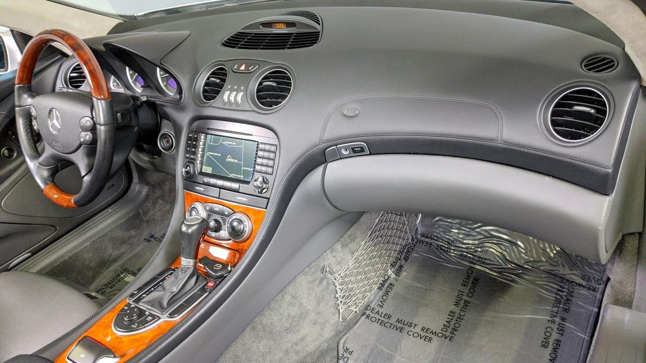 2005 Mercedes-Benz SL-Class 5.5L St. Charles  IL