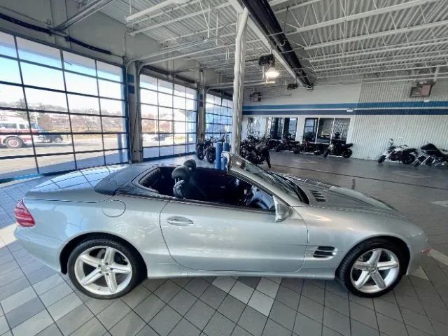 2005 Mercedes-Benz SL-Class SL 500 Roadster 2D Cincinnati OH