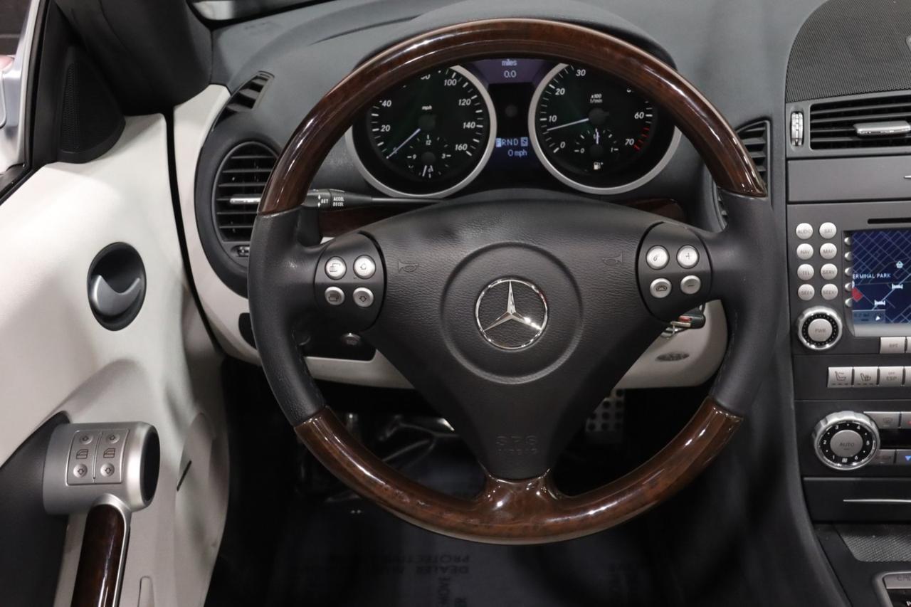 2005 Mercedes-Benz SLK 350 2dr Roadster Skokie IL