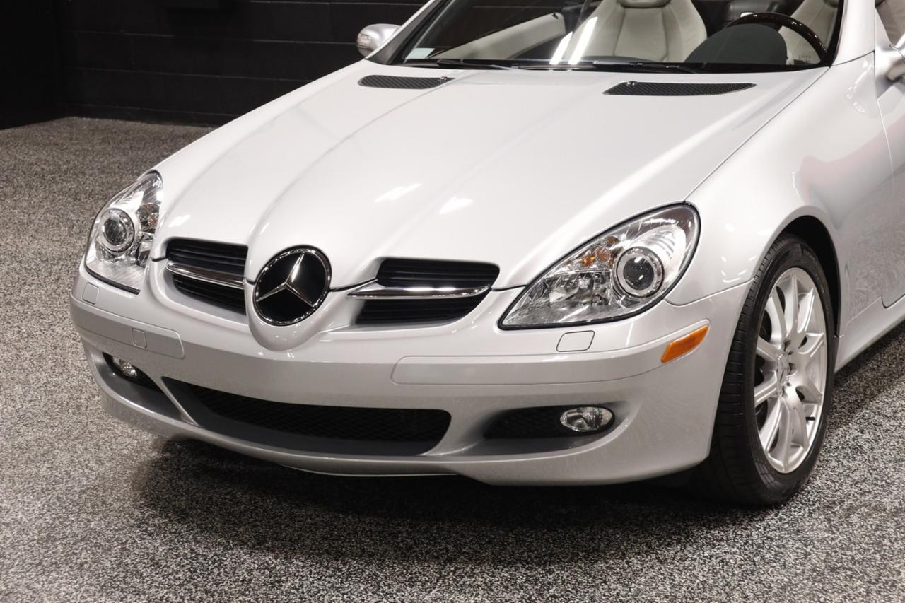 2005 Mercedes-Benz SLK 350 2dr Roadster Skokie IL