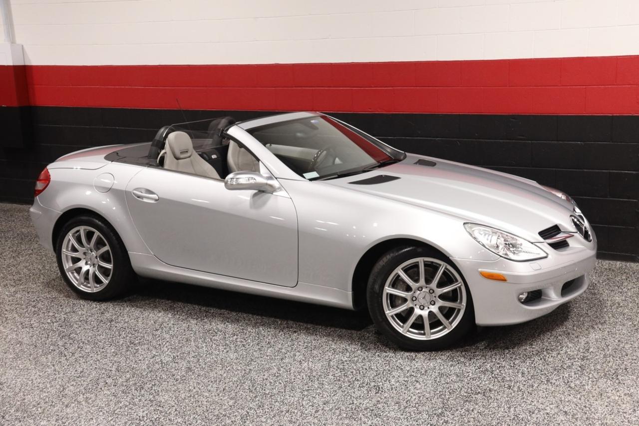 2005 Mercedes-Benz SLK 350 2dr Roadster Skokie IL
