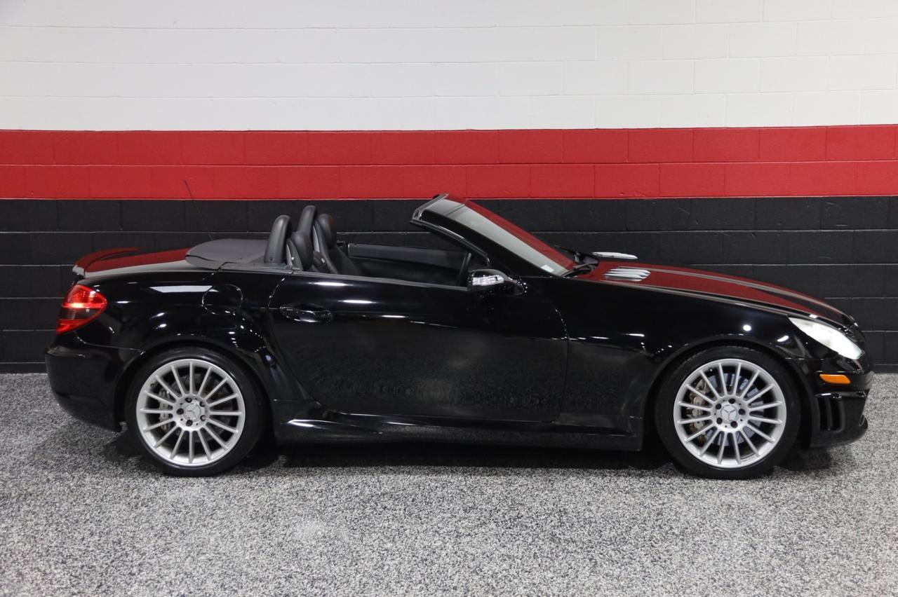 2005 Mercedes-Benz SLK 55 AMG 2dr Roadster Skokie IL