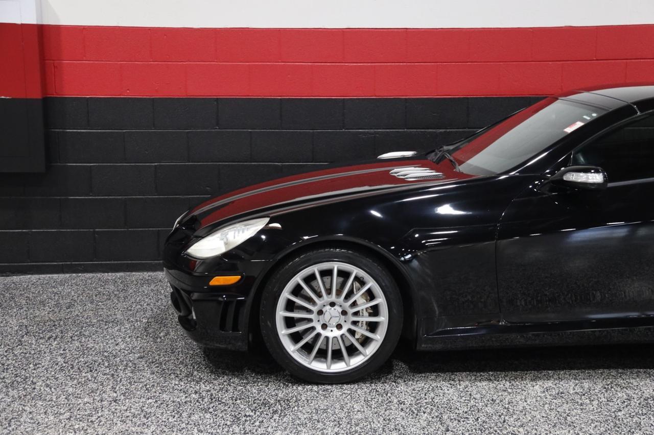 2005 Mercedes-Benz SLK 55 AMG 2dr Roadster Skokie IL