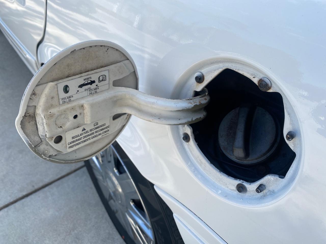 2005 Mercury Grand Marquis GS LOW MILES 49,348 Pompano Beach FL