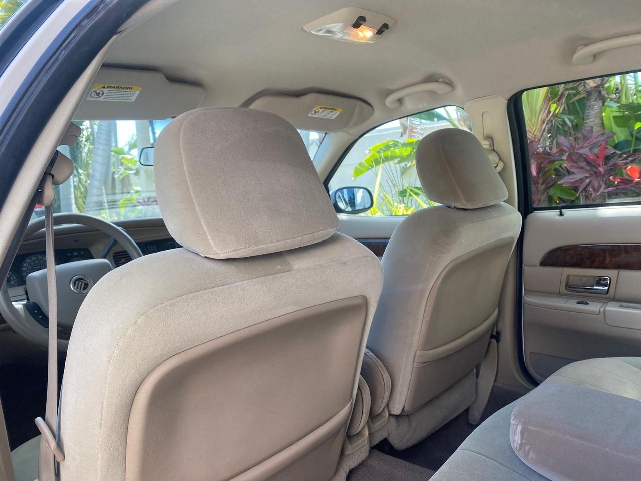 2005 Mercury Grand Marquis GS LOW MILES 49,348 Pompano Beach FL