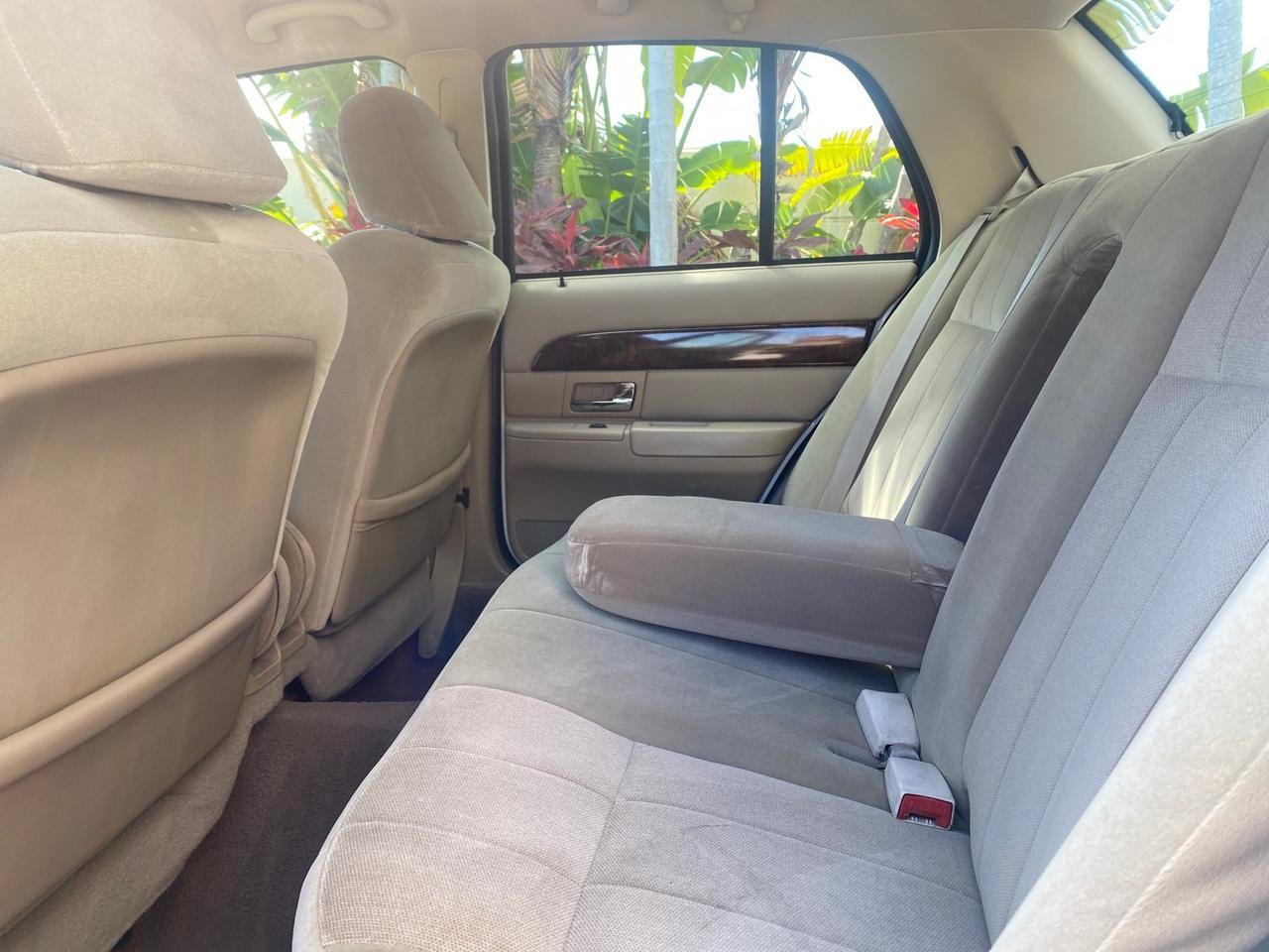 2005 Mercury Grand Marquis GS LOW MILES 49,348 Pompano Beach FL