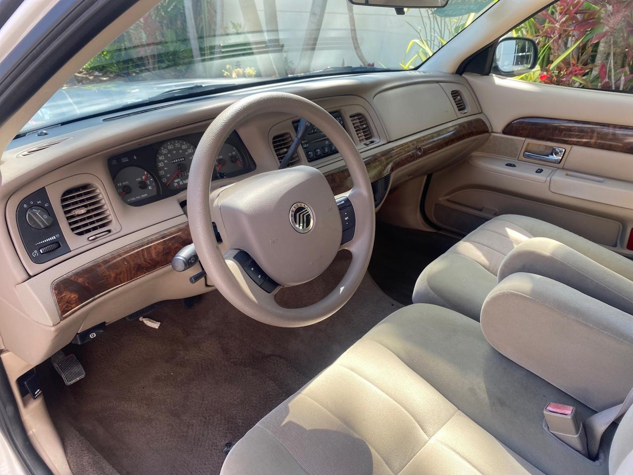 2005 Mercury Grand Marquis GS LOW MILES 49,348 Pompano Beach FL