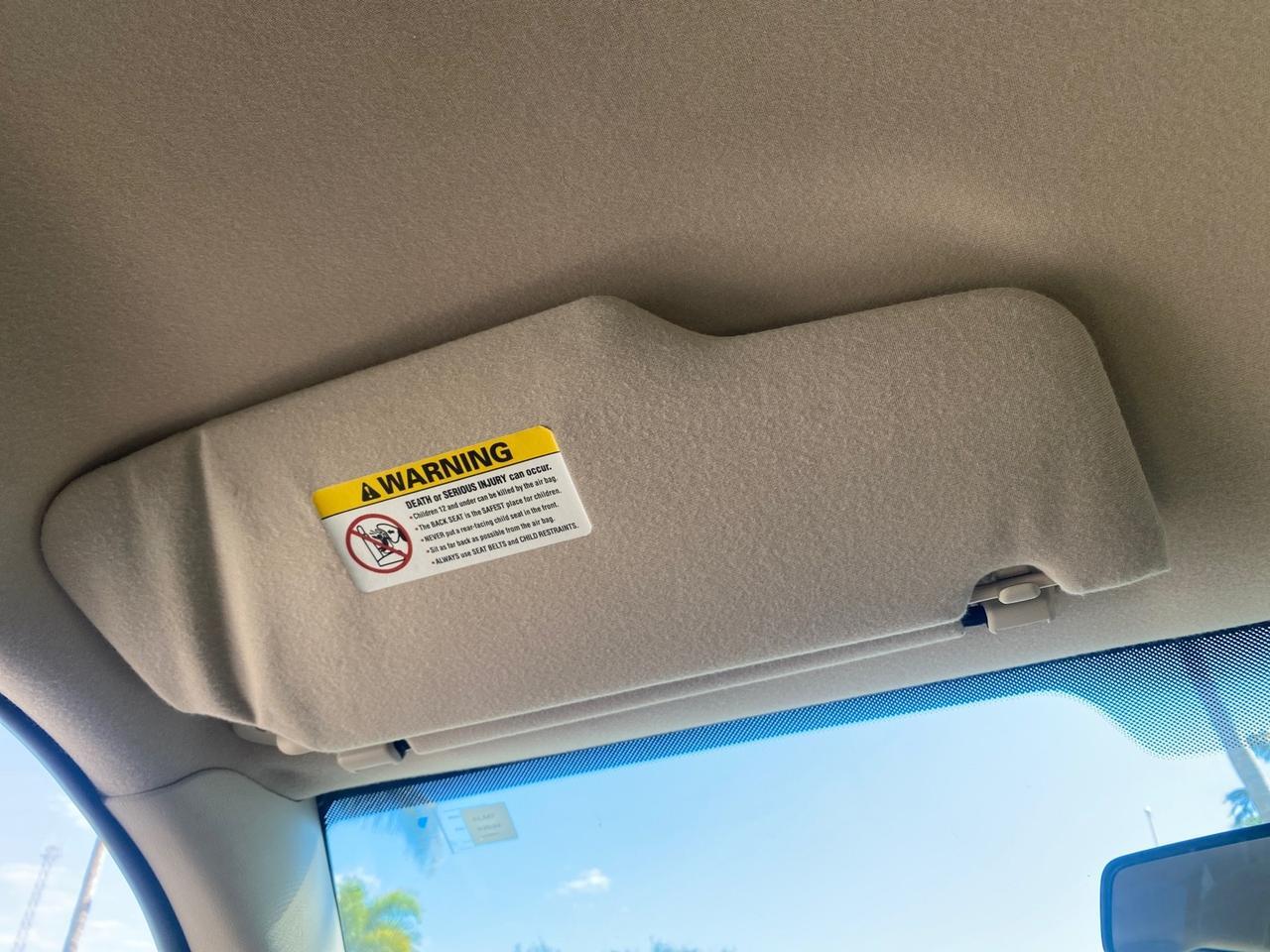 2005 Mercury Grand Marquis GS LOW MILES 49,348 Pompano Beach FL