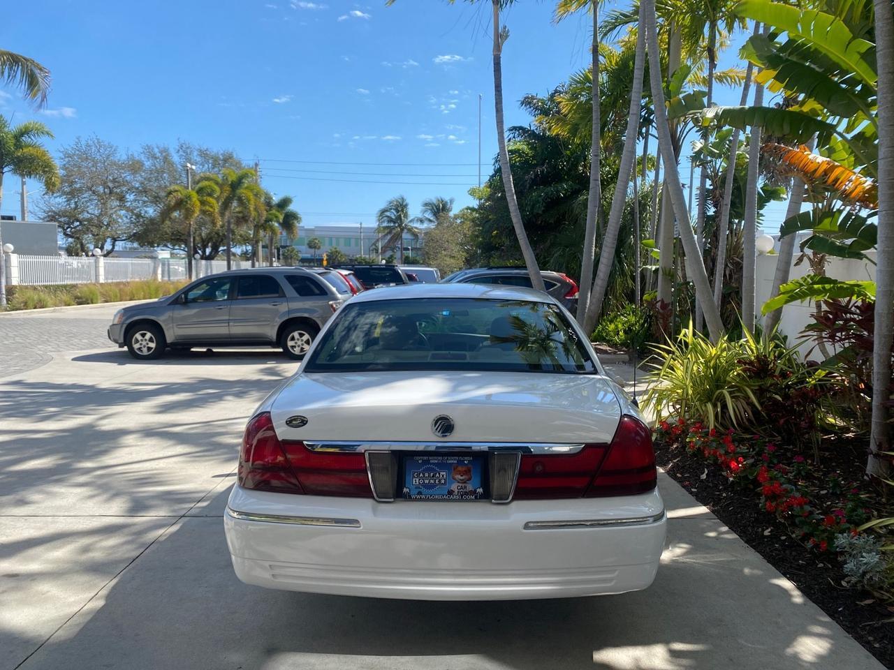 2005 Mercury Grand Marquis GS LOW MILES 49,348 Pompano Beach FL