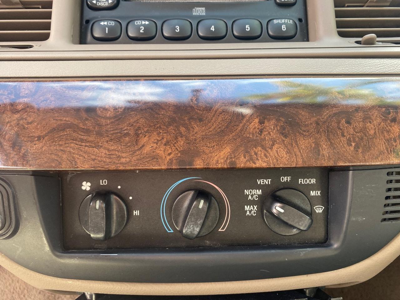 2005 Mercury Grand Marquis GS LOW MILES 49,348 Pompano Beach FL