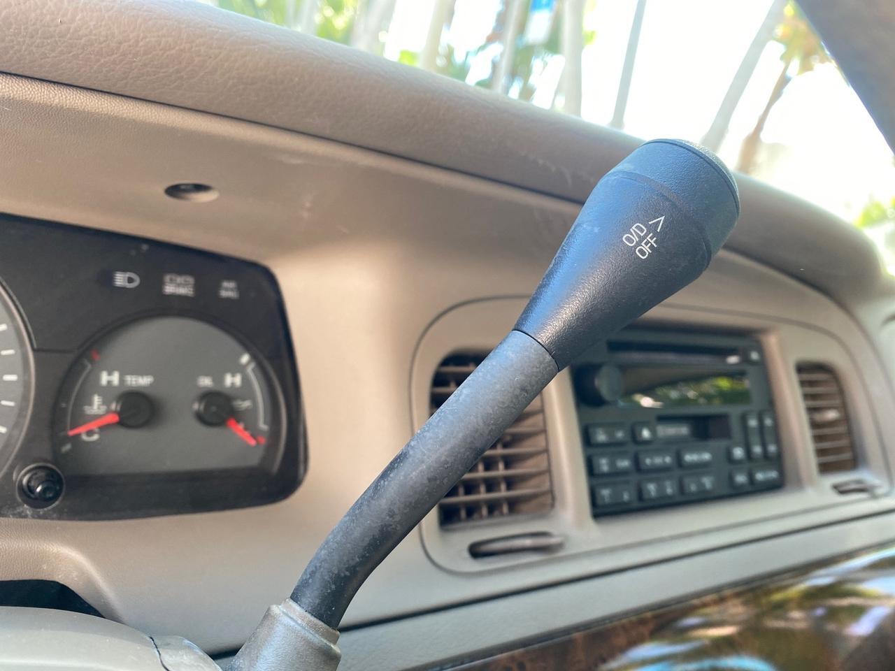 2005 Mercury Grand Marquis GS LOW MILES 62,190 Pompano Beach FL