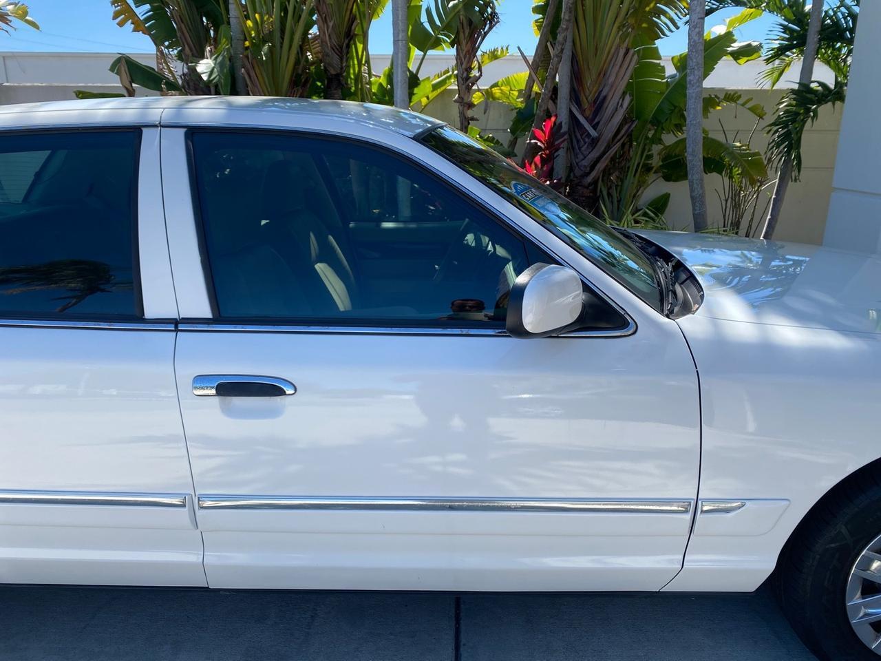 2005 Mercury Grand Marquis GS LOW MILES 62,190 Pompano Beach FL