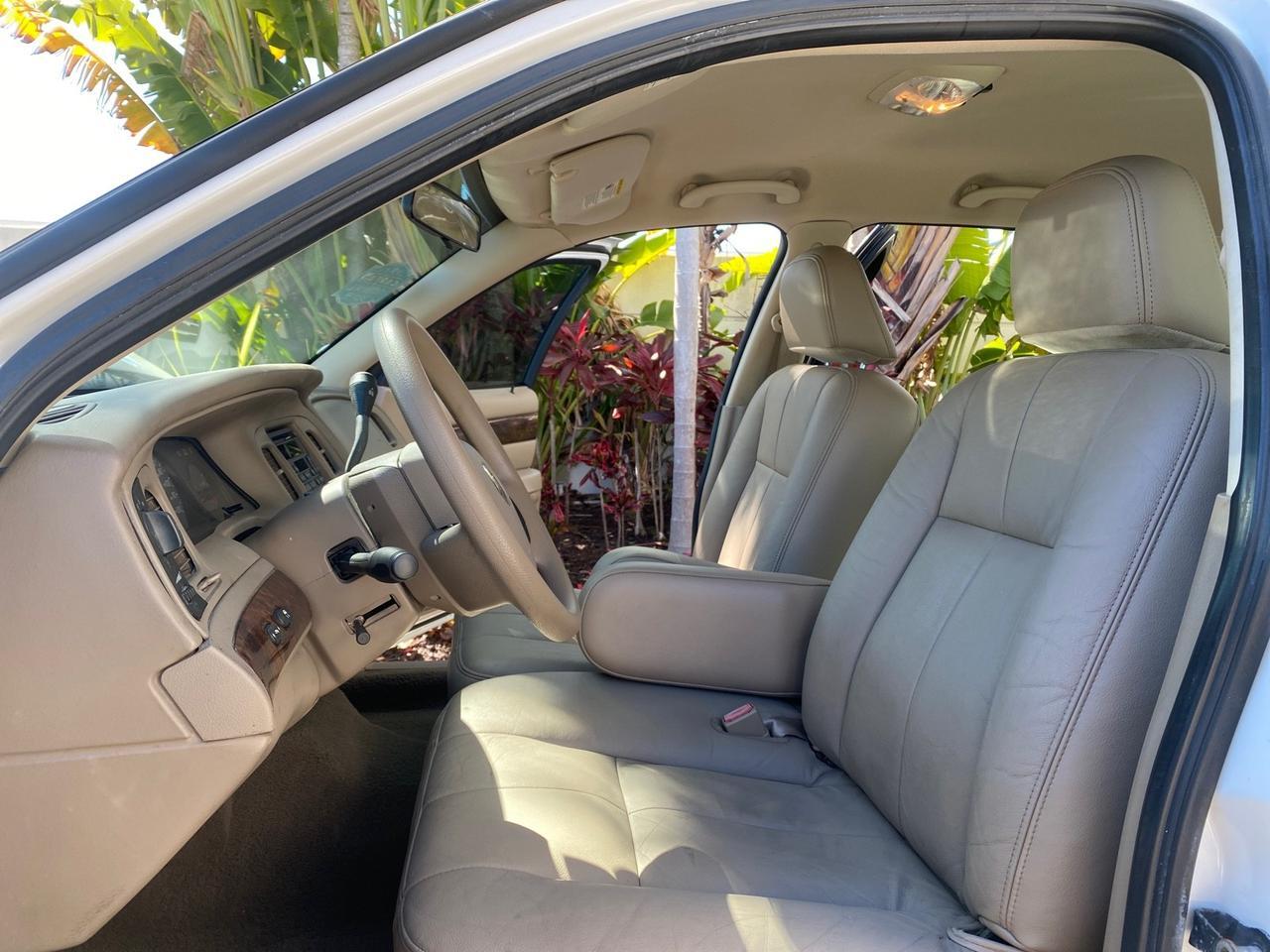 2005 Mercury Grand Marquis GS LOW MILES 62,190 Pompano Beach FL