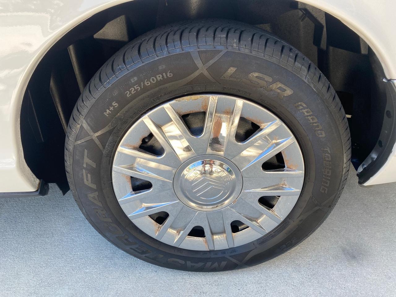 2005 Mercury Grand Marquis GS LOW MILES 62,190 Pompano Beach FL