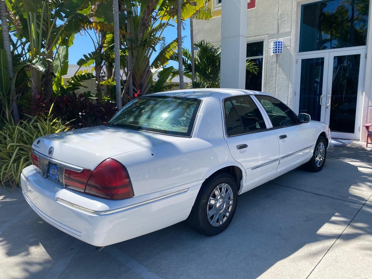 2005 Mercury Grand Marquis GS LOW MILES 62,190 Pompano Beach FL