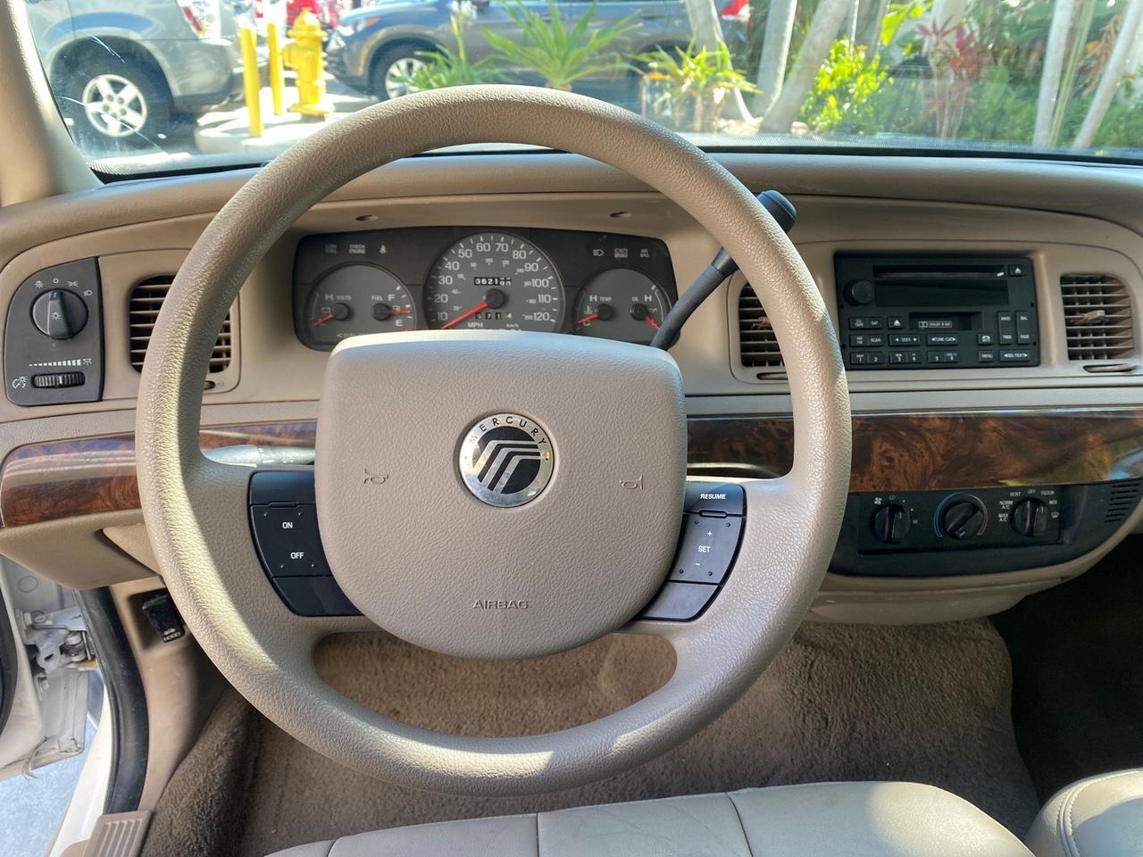 2005 Mercury Grand Marquis GS LOW MILES 62,190 Pompano Beach FL