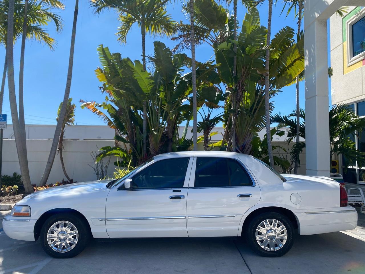 2005 Mercury Grand Marquis GS LOW MILES 62,190 Pompano Beach FL