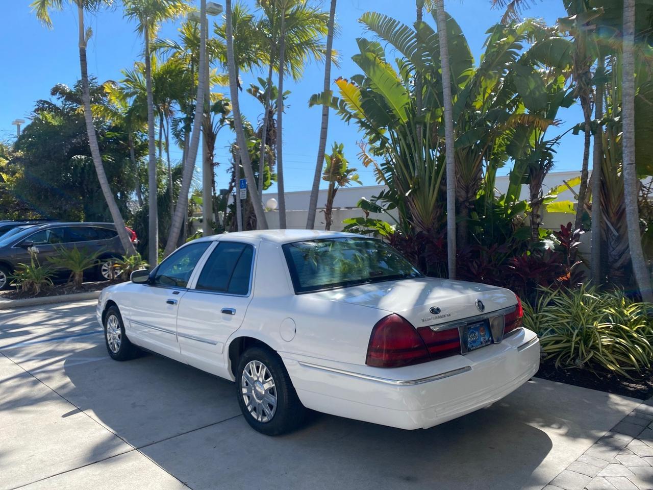 2005 Mercury Grand Marquis GS LOW MILES 62,190 Pompano Beach FL