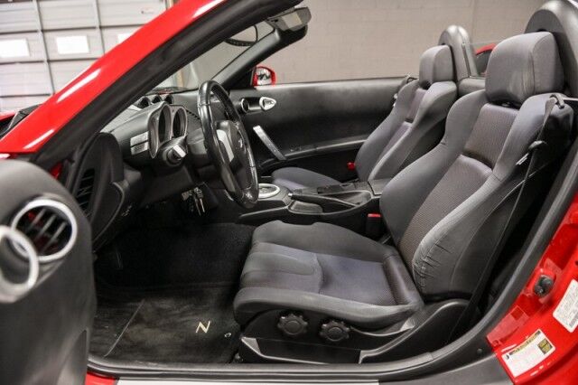 2005 Nissan 350Z Enthusiast 2dr Convertible Chicago IL