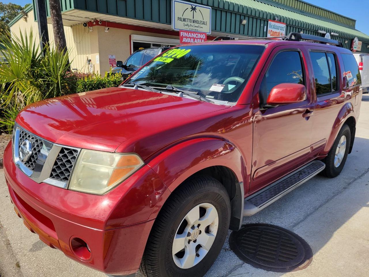 2005 Nissan Pathfinder SE