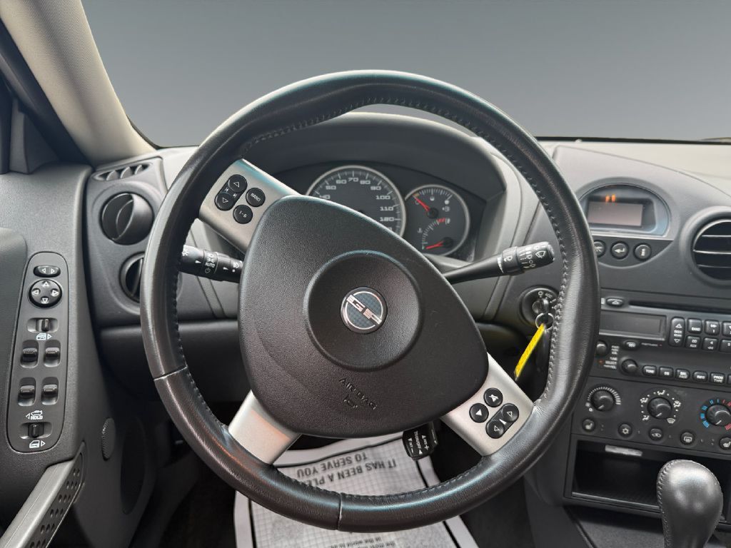2005 PONTIAC GRAND PRIX GT Toledo OH