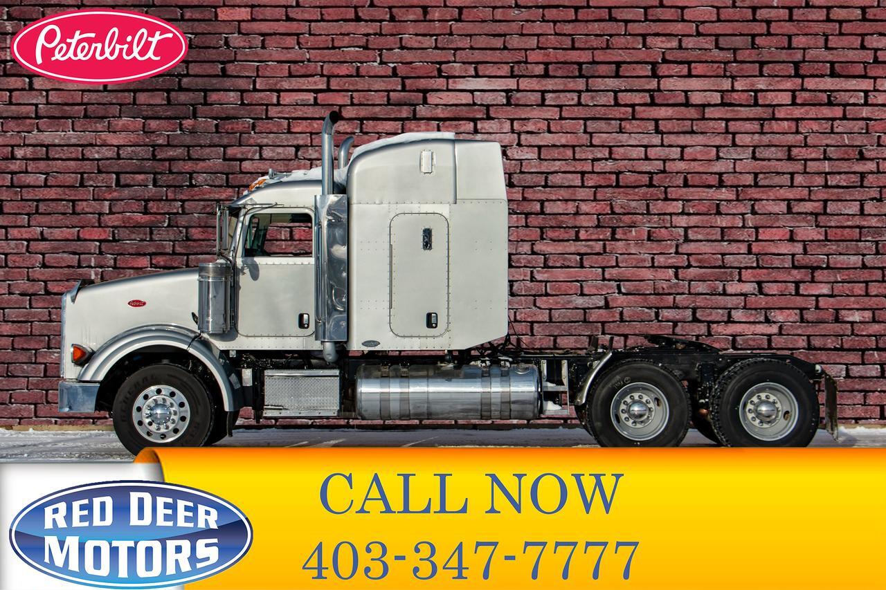 2005 Peterbilt 378 TA Sleeper Tractor