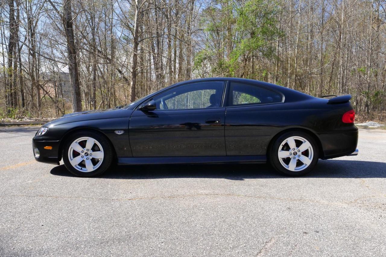 2005 Pontiac GTO / 6.0L V8 / Leather Seats / LOW MILES! Lincolnton NC