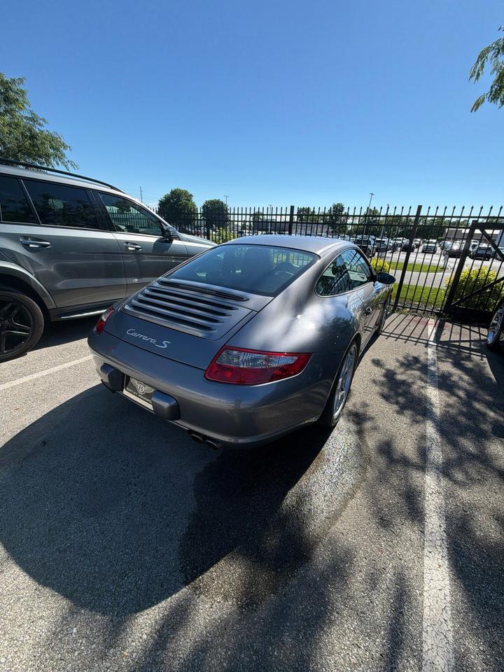 2005 Porsche 911 Carrera S