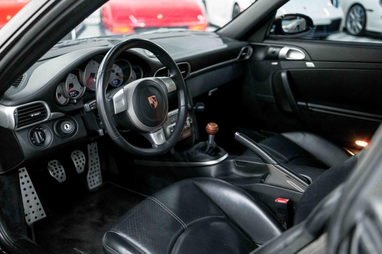 2005 Porsche 911 Carrera S