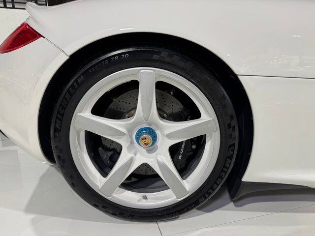 2005 Porsche Carrera GT chassis #1080/1270, PTS Carrara White paint, CXX options AND MUCH MORE!! Fort Lauderdale FL